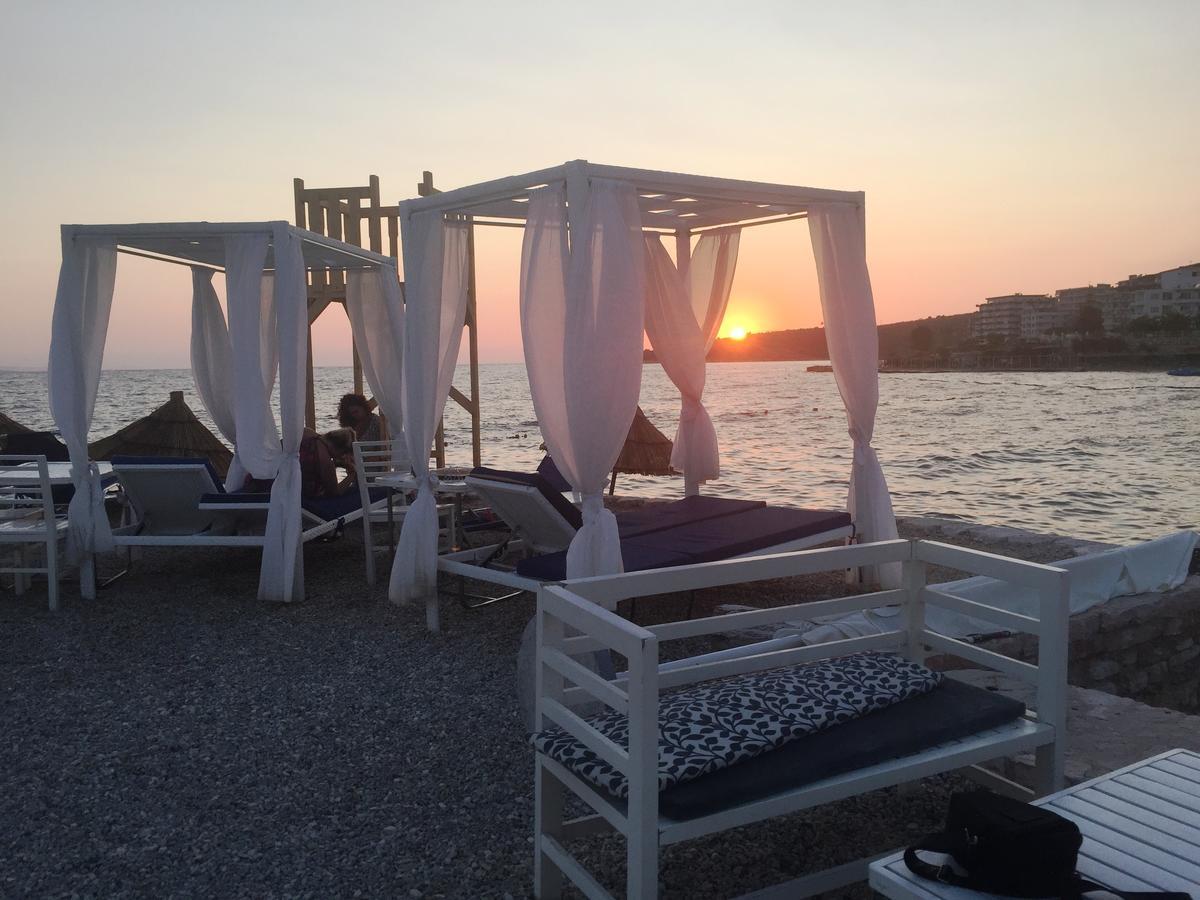 Luxury Holiday In Royal Apartment For King And Queen Саранда Экстерьер фото